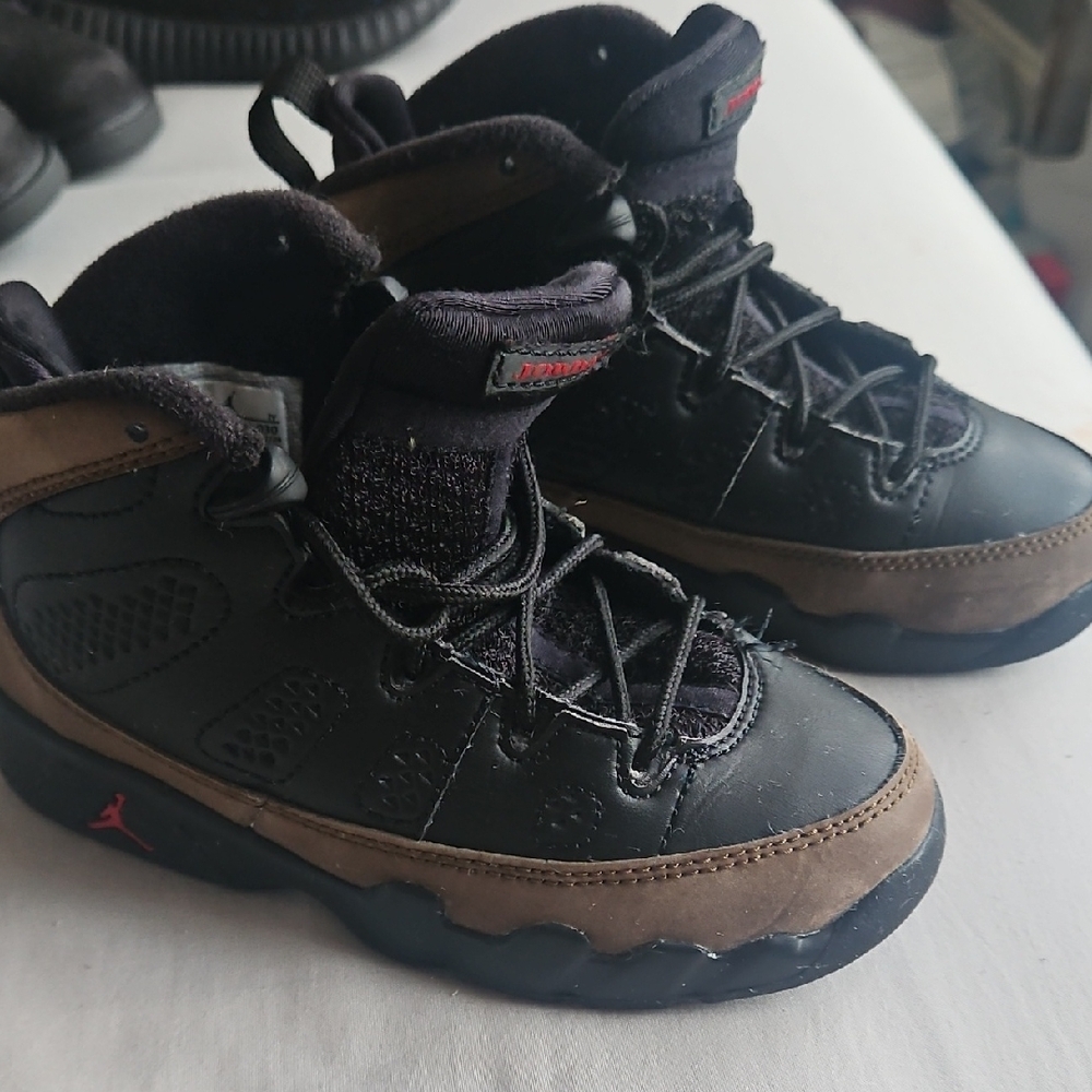 Air Jordan 9 Retro TD 'Olive'  - Size 11c